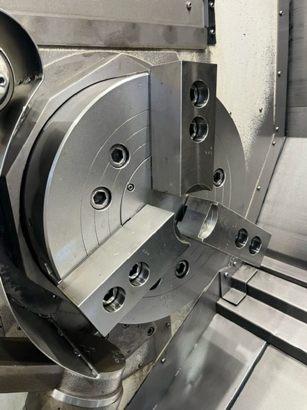 Mazak-Integrex-400IV-Tour-CNC-Usage-2007-32010236-6